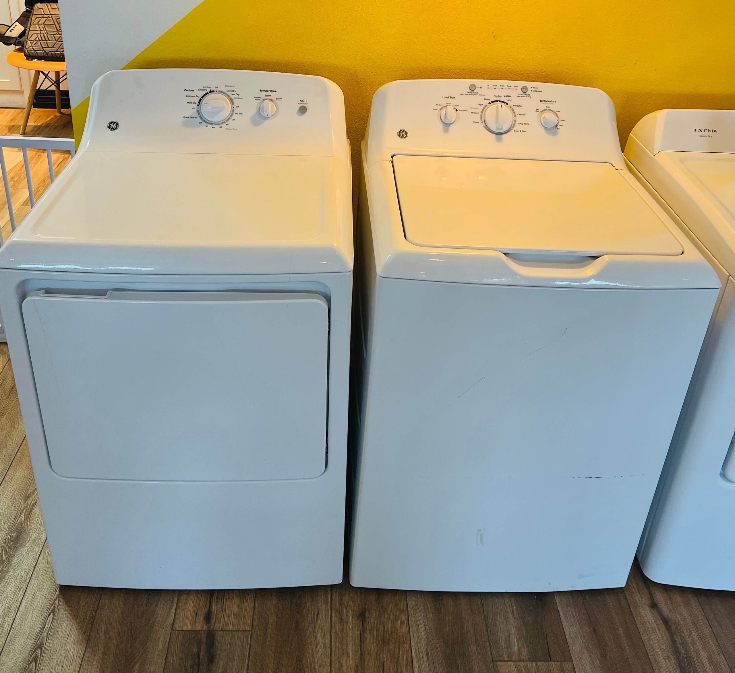 Hotpoint Washer&Dryer set Quack Appliance Sales